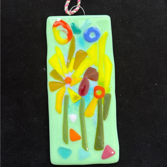 Flowers On Mint“ Fused Art Glass  Hanging Plaque 9”x4” Abstract Design - Picture 9 of 11